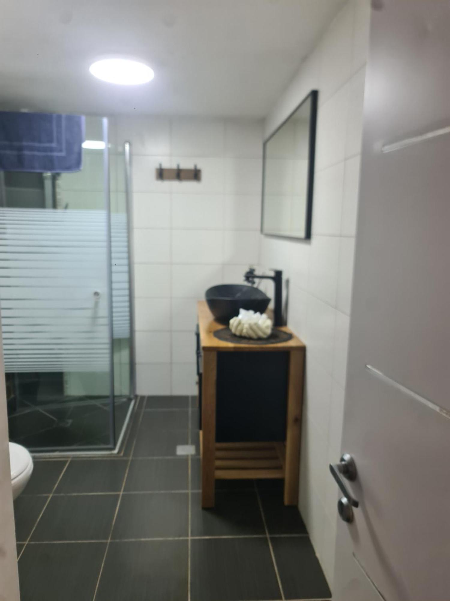 Ronit'S Place Apartment Kiryat Shemona ห้อง รูปภาพ